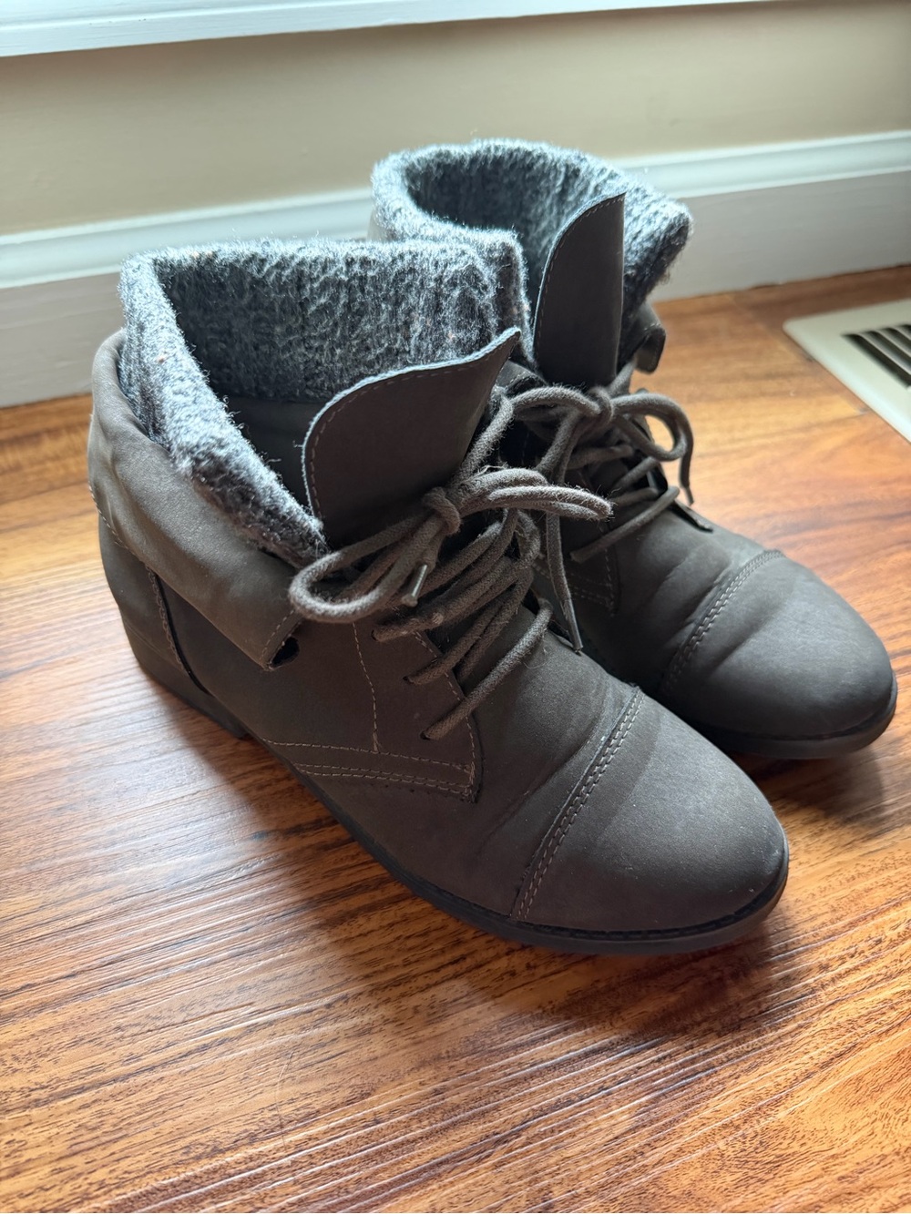 Madden Girl Ruxben Gray Fold Over Ankle Boots